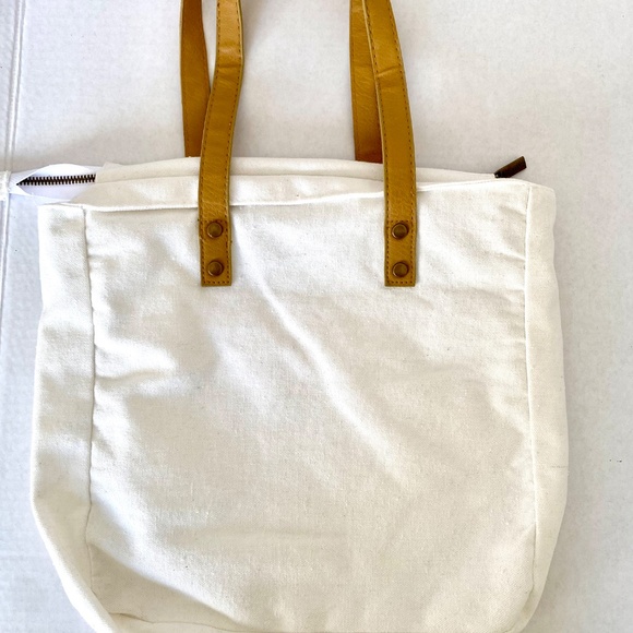 Tote bag - Picture 3 of 8